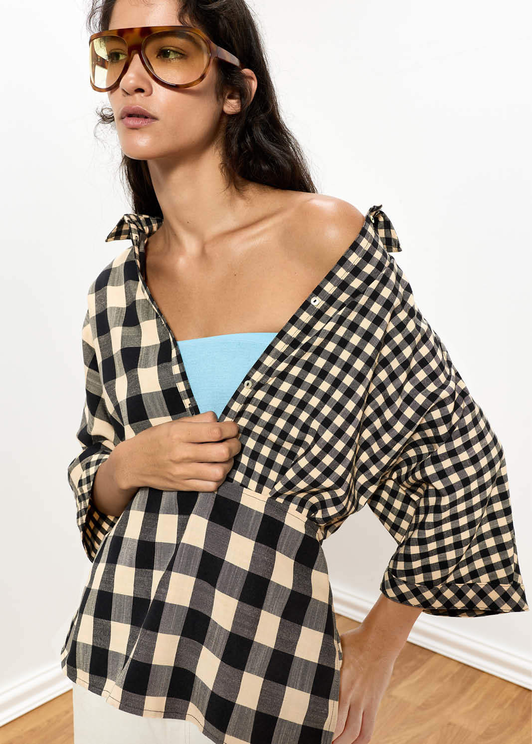 Contrast shirt with vichy squares