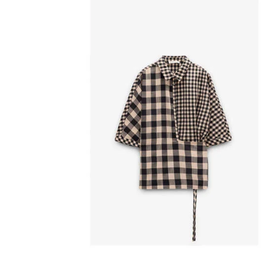 Contrast shirt with vichy squares