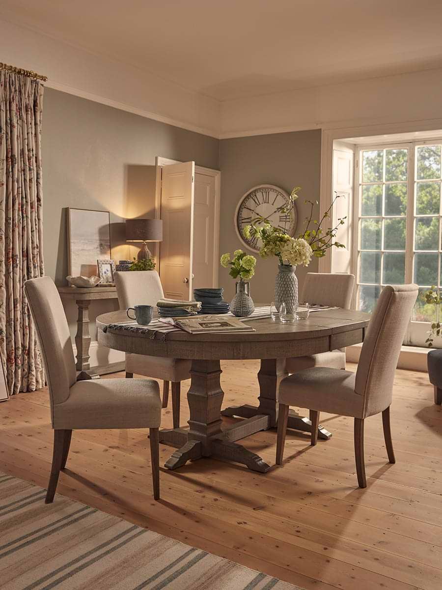 Remington Extendable Oval Dining Table - 4 to 6 Seater