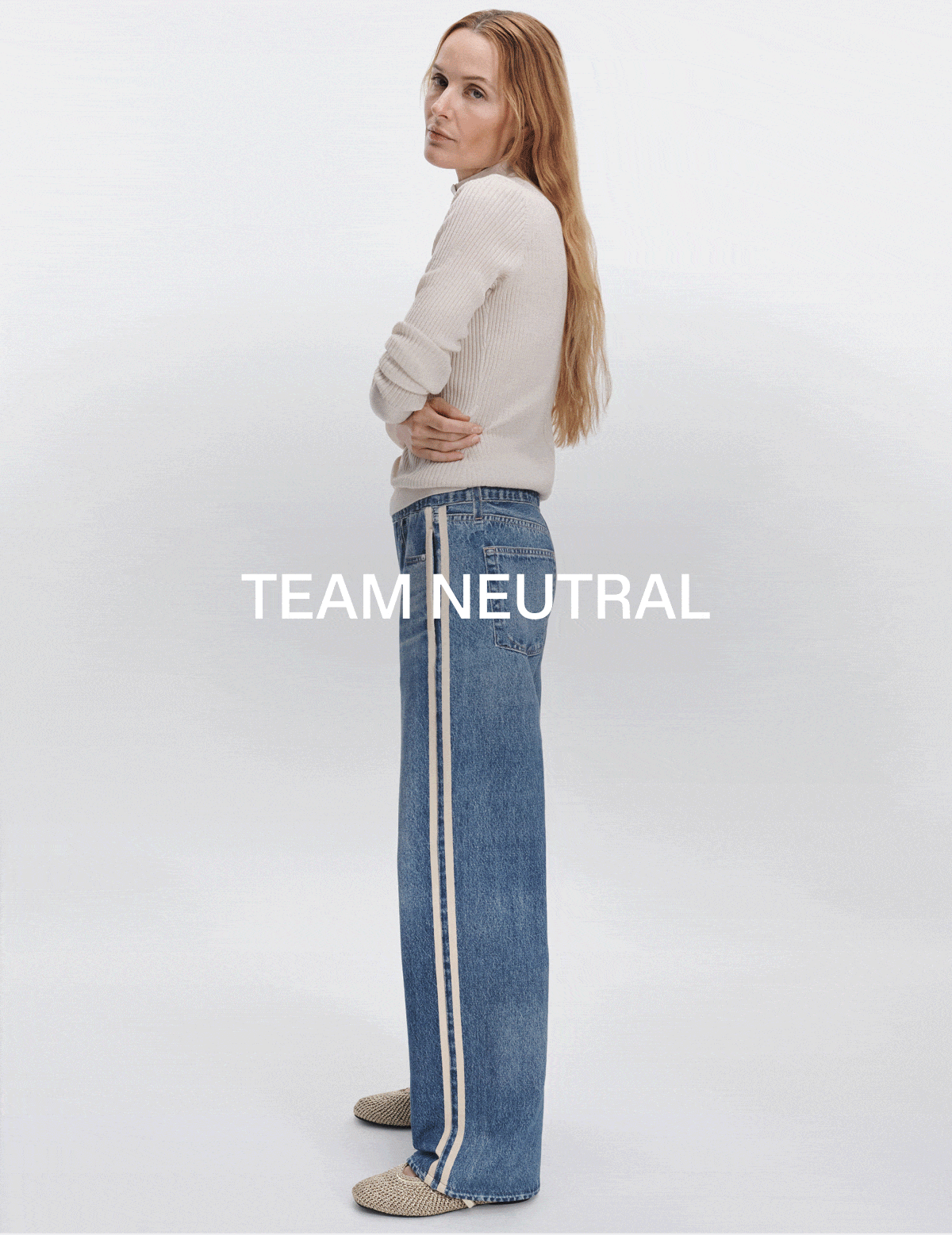 New sport-inspired sweatpant jeans in beige and grey stripes \