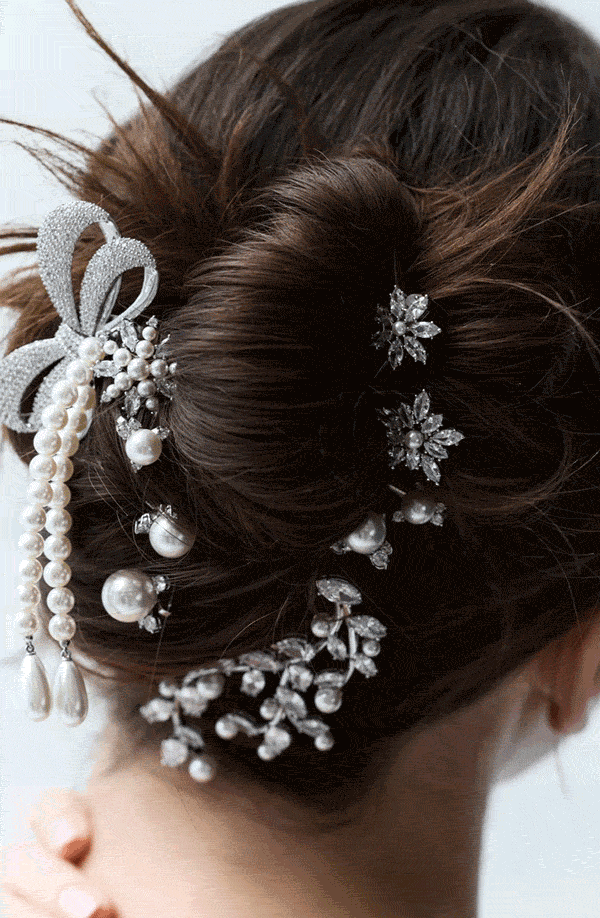 YOUR UPDO JUST GOT AN UPGRADE