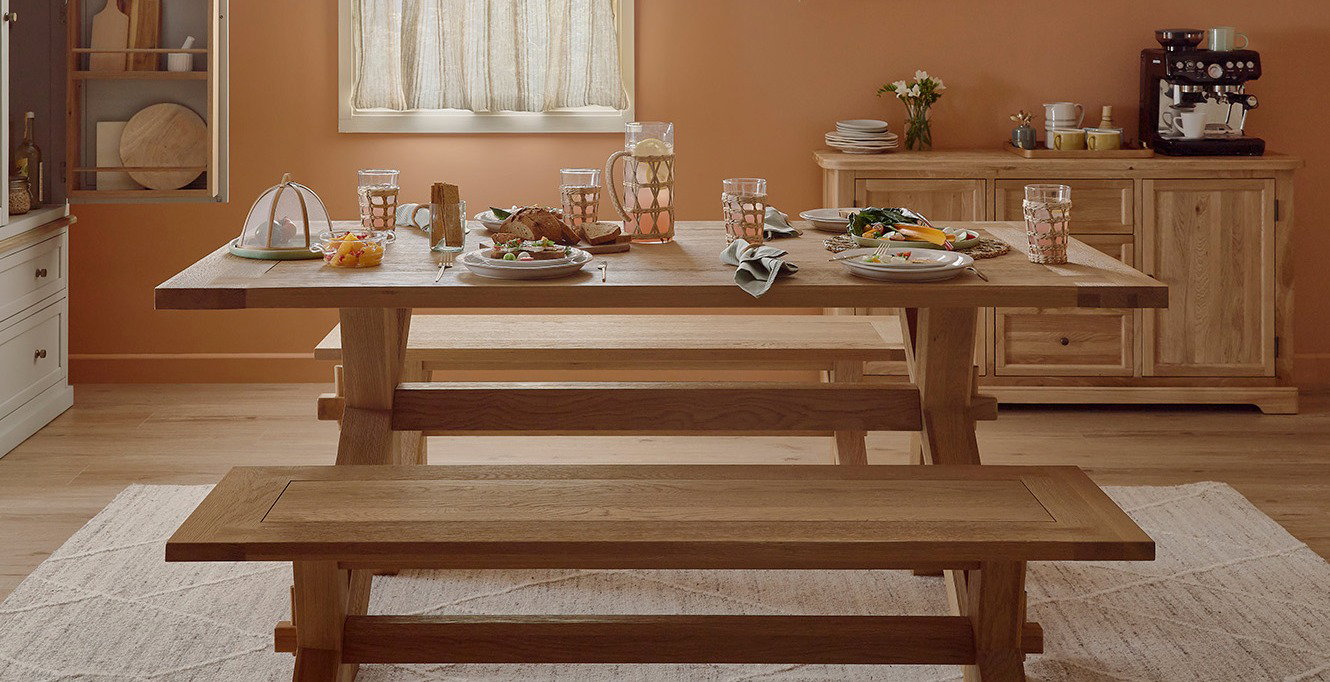 Highworth Dining Set with 2 Benches