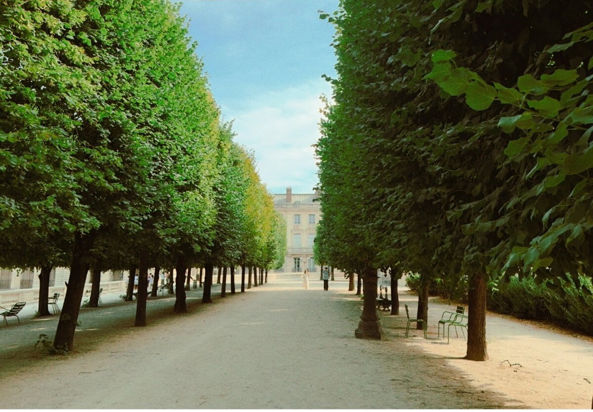 Jennifer in France