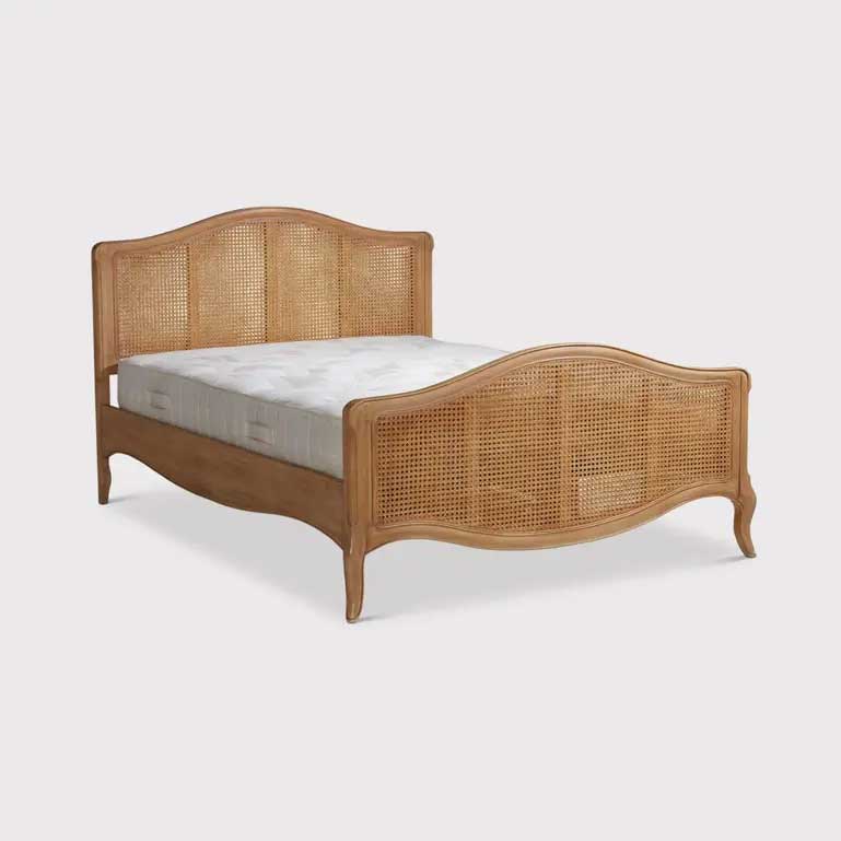 Cecile Bed