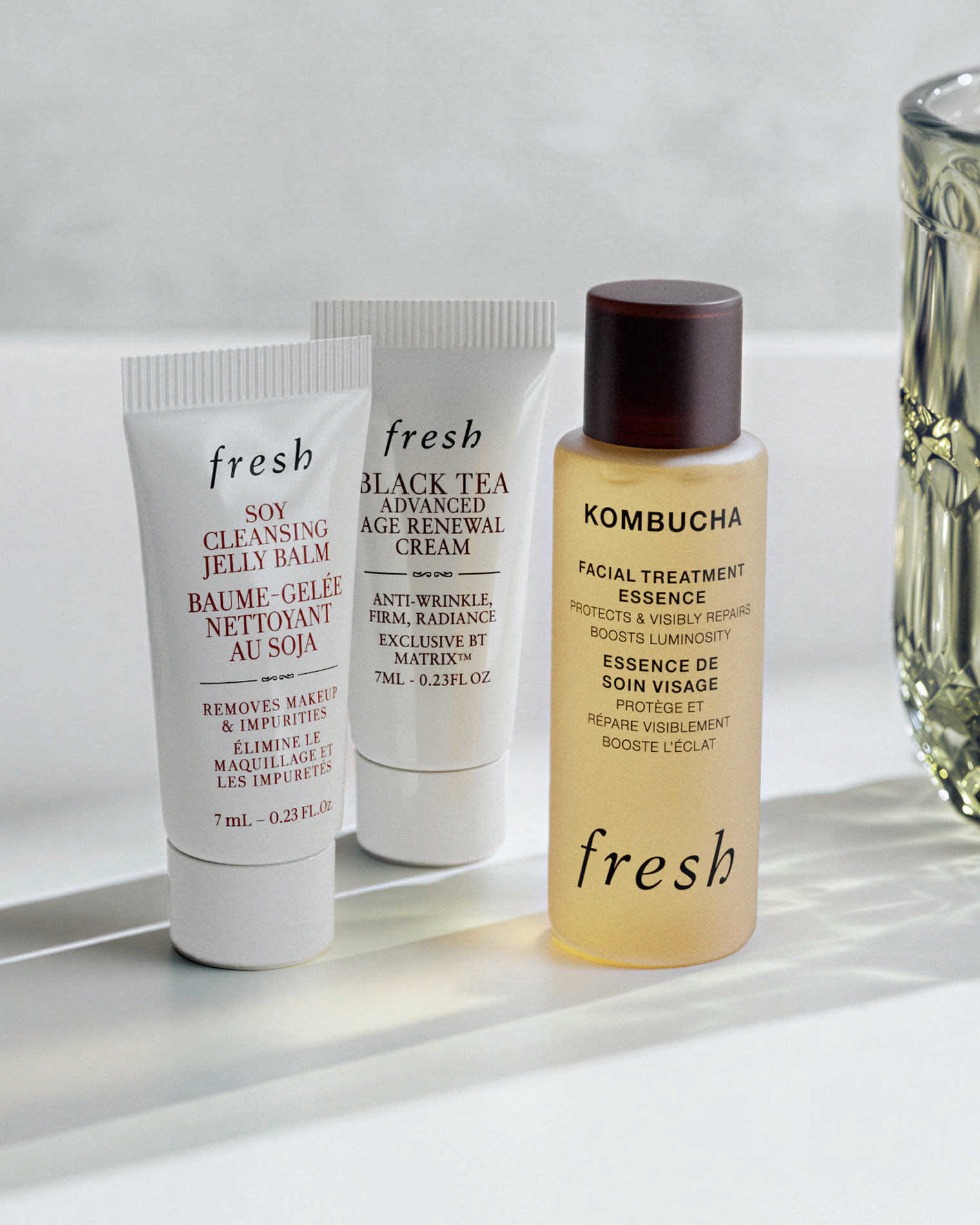 Free 3-piece gift with orders $100+