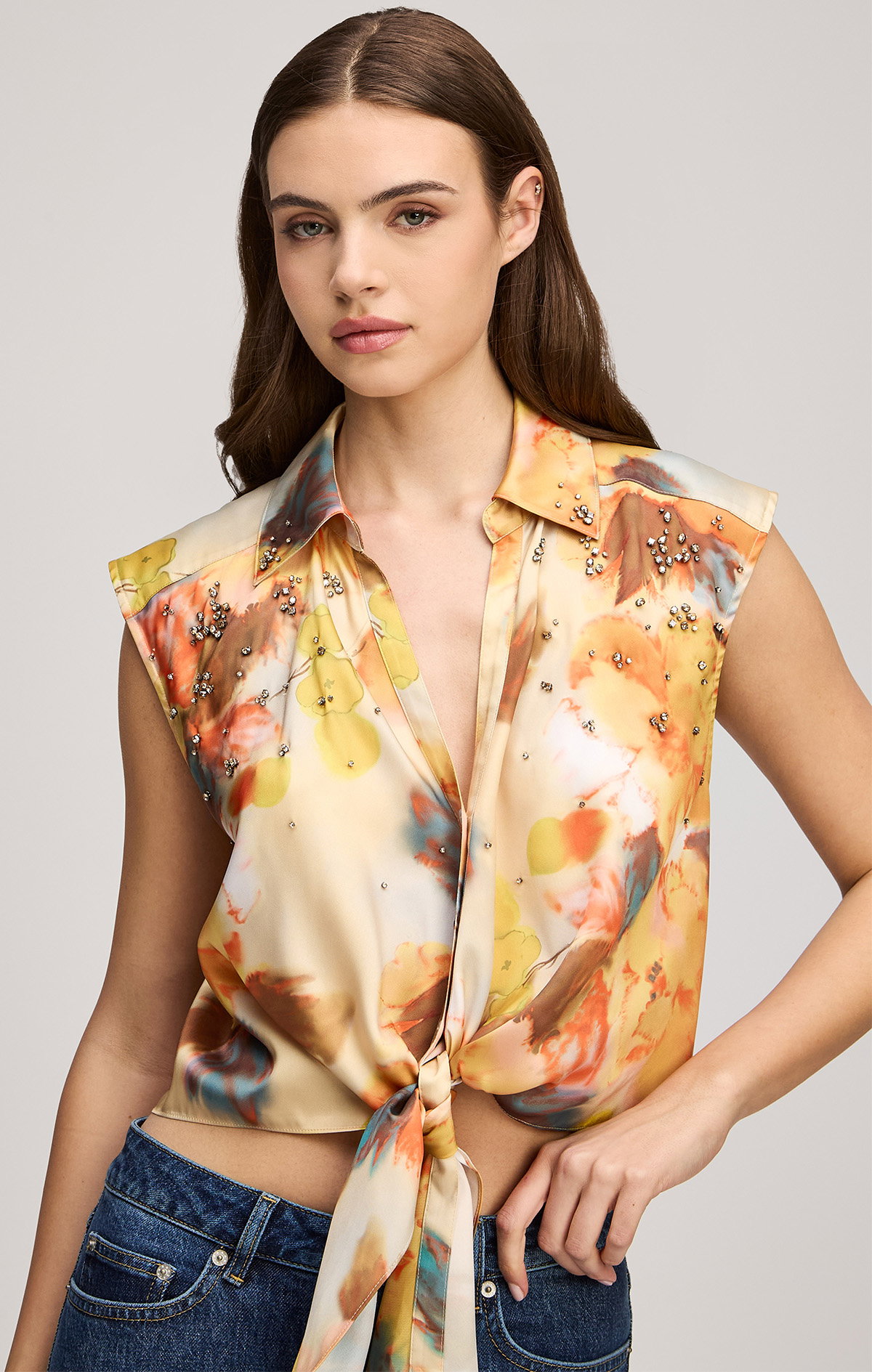 https://cinqasept.nyc/products/watercolor-floral-sleeveless-m-in-smoke-sand-multi-zw2067b12197z