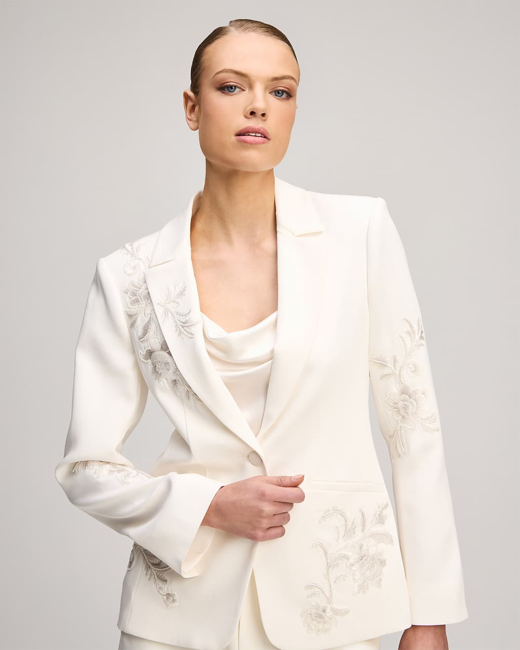 https://cinqasept.nyc/products/rococo-embroidered-karlie-blaz-in-ivory-natural-zj661v1319z