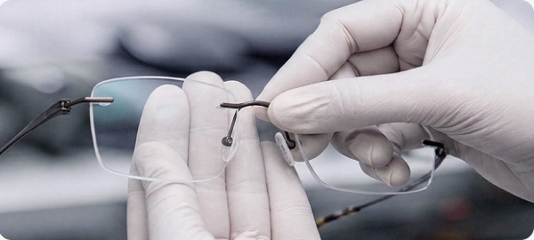 Rimless