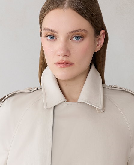 JULIETTE Short Trench in Stretch Cotton