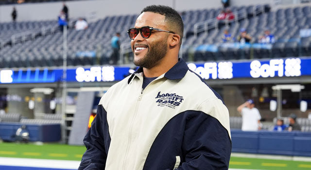 Aaron Donald officially works out for Rams as potential comeback looms