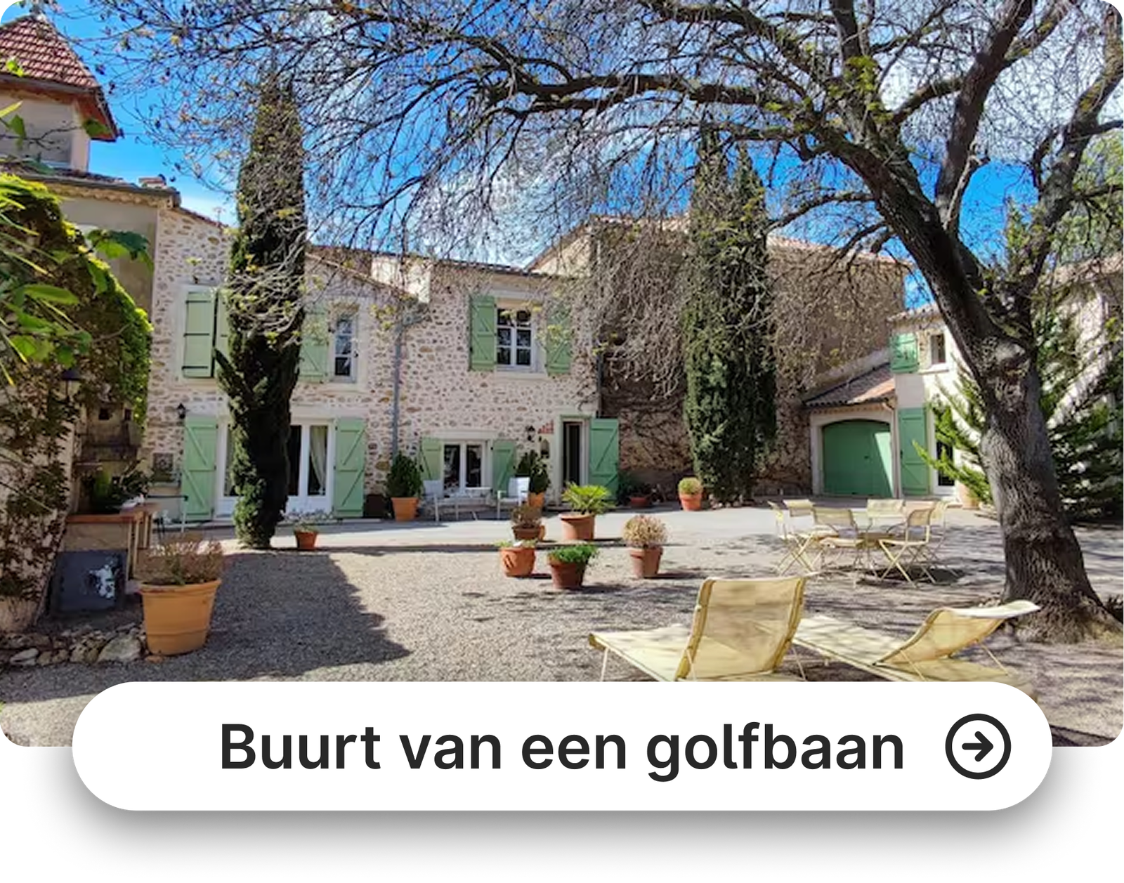 In de buurt van een golfbaan