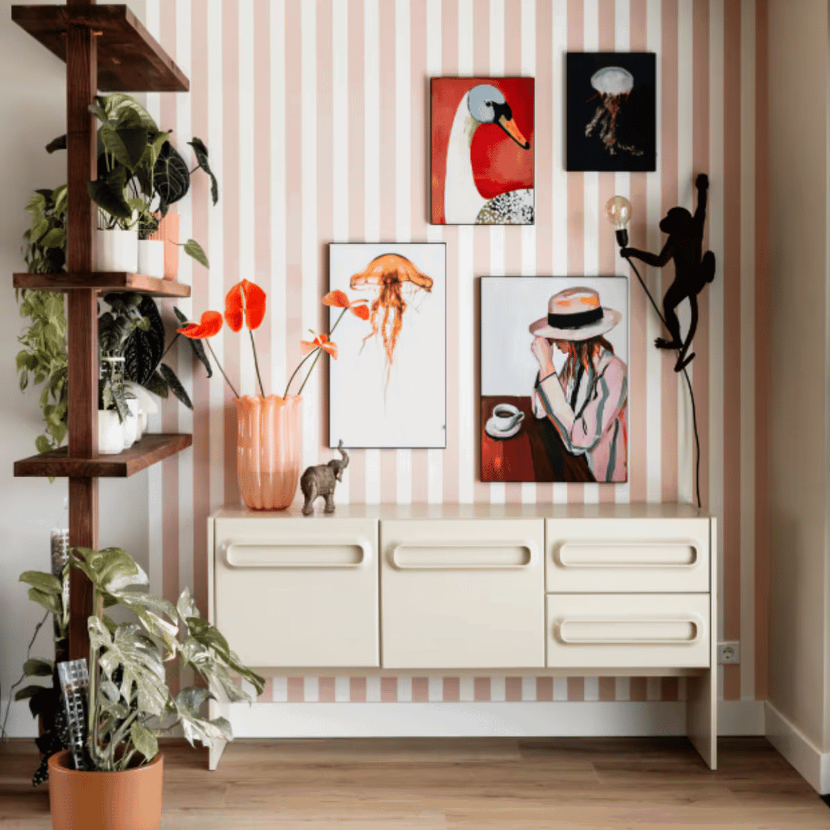 Pair art: zo combineer je bij elkaar passende kunst aan de muur tot een rustig geheel.