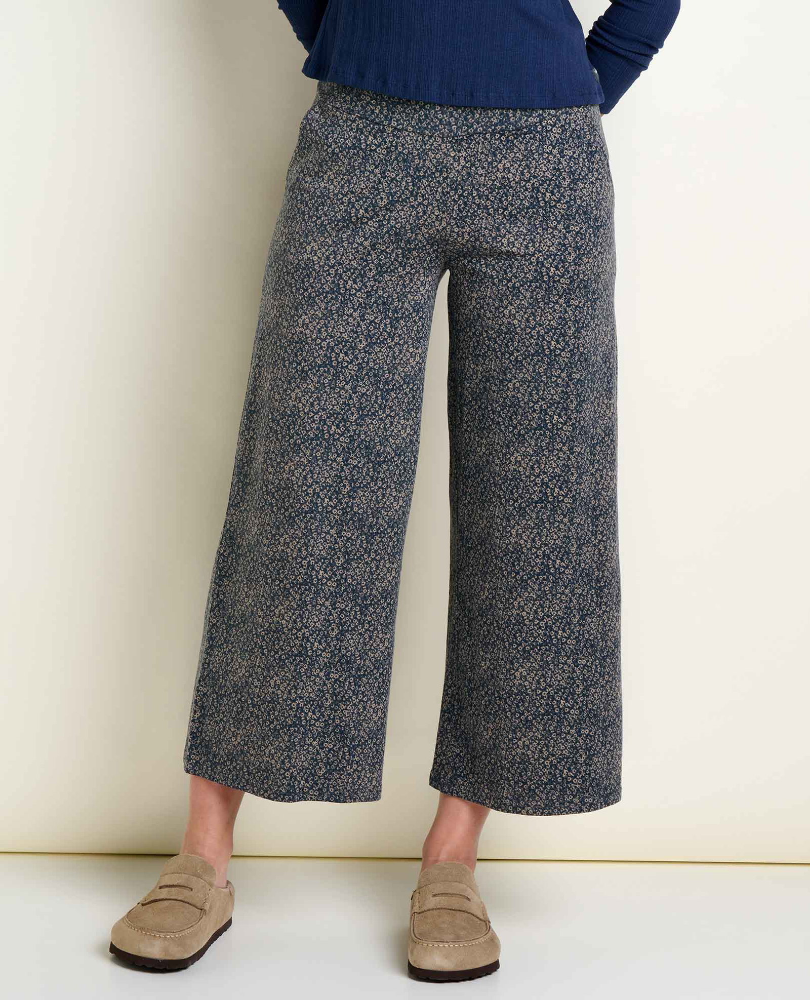 Image of Chaka Wide Leg Crop Pant