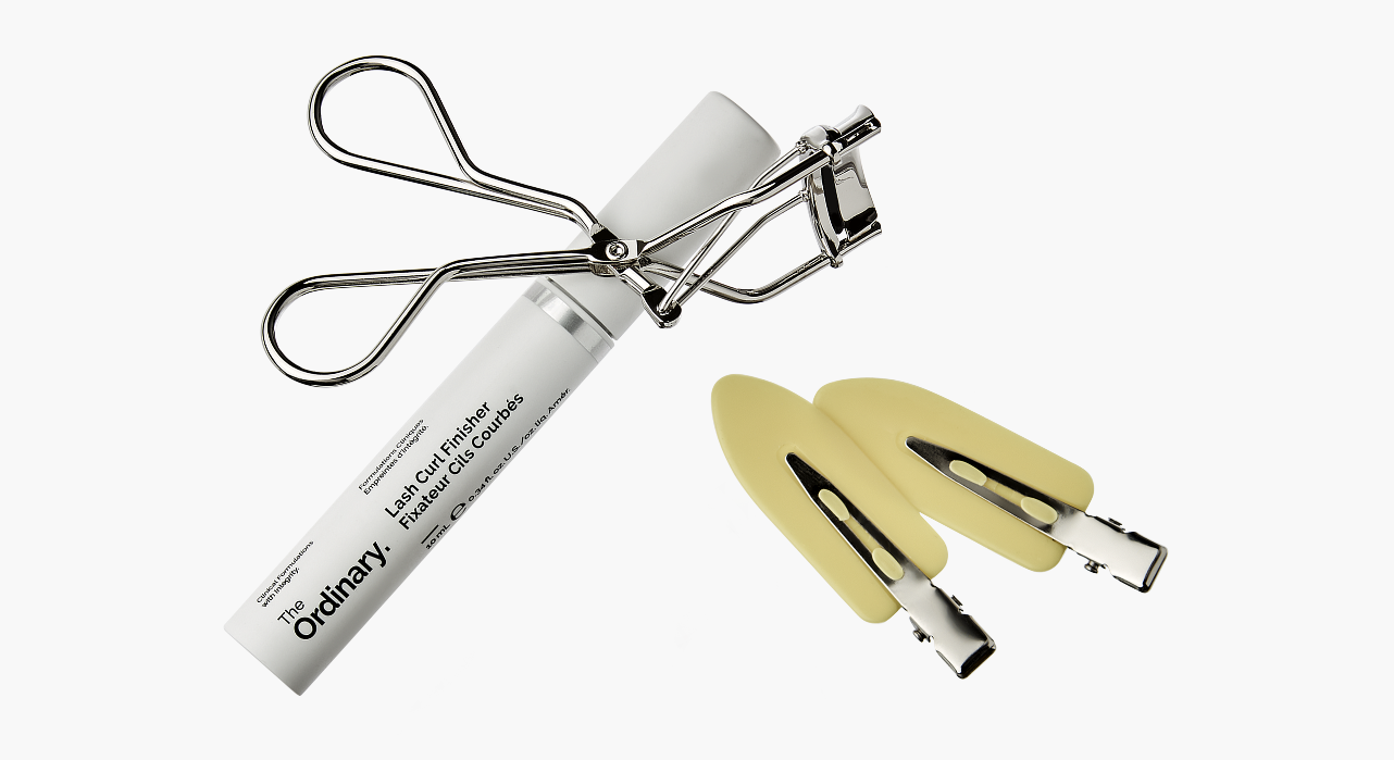 Shop Lash Curl Finisher.