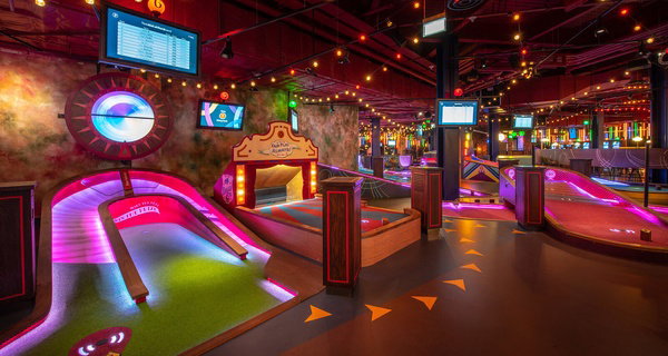 Mini Golf Deals for 2 or 4