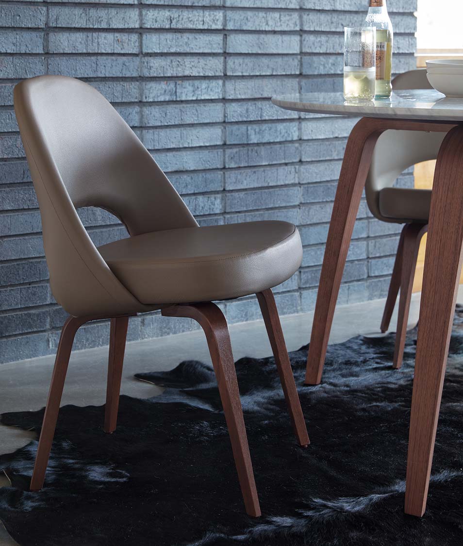 Saarinen Executive Side Chair