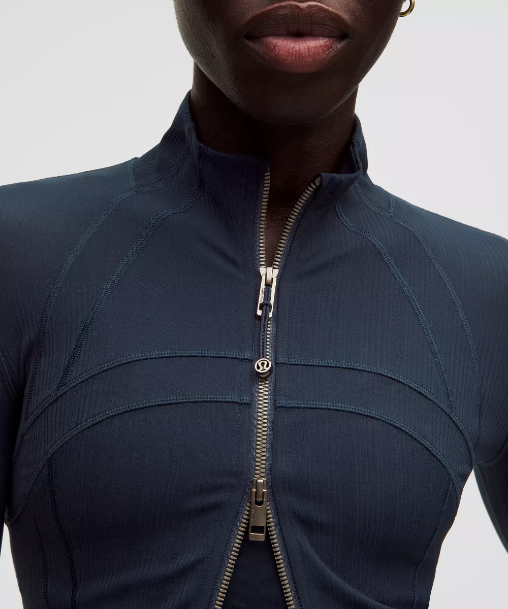 Define Cropped Jacket
Mixed Rib