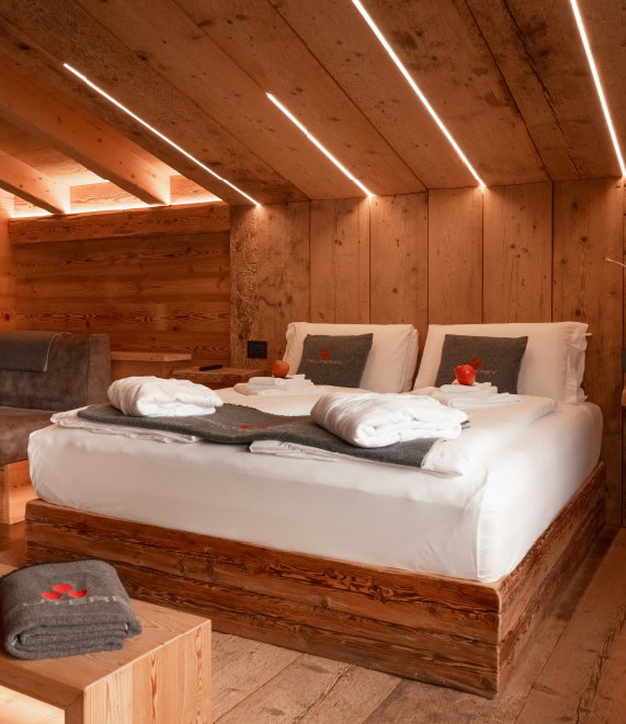 Peuterey x Hotel Ciasa Lorenzi