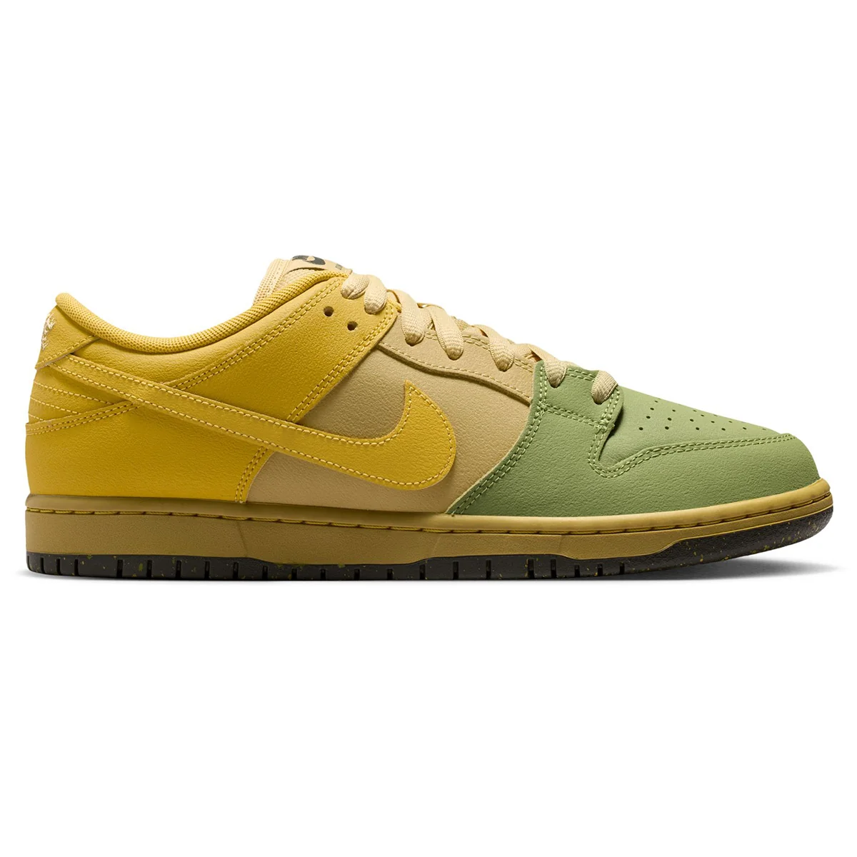 Image of Nike SB Dunk Low Pro Shoes - Saffron Quartz/Saffron Quartz/Pear