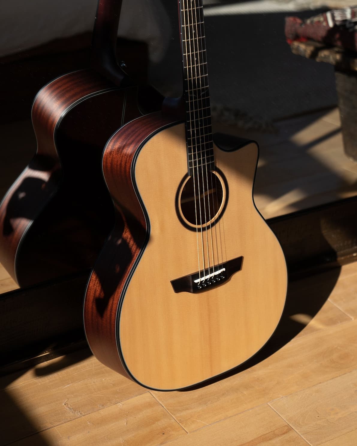 Morgan Live Spruce
