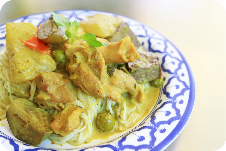 Healthy Green Chicken Curry