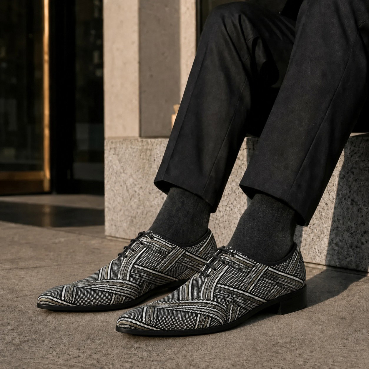 #11. Contrast Illusion Eleganter Schuh