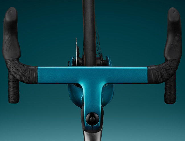 Blue CustomColour on titanium bike