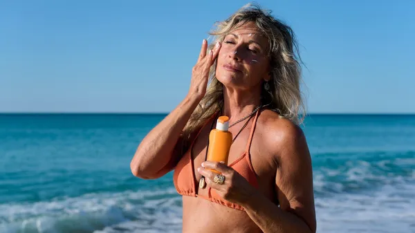 Quelle est la meilleure crème solaire à choisir cet été?