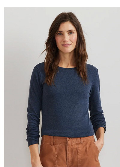 Women's Everyday Long-Sleeve Crewneck T-Shirt