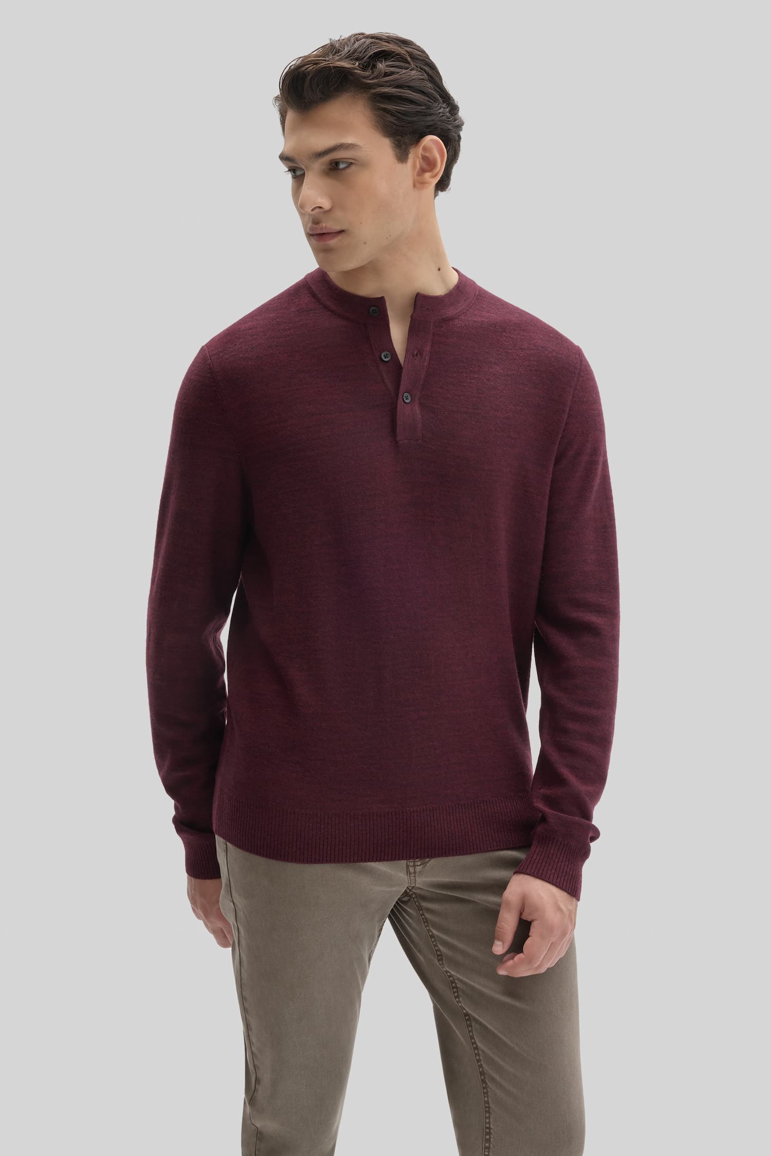 Aranda Henley Sweater in Deep Bordeaux