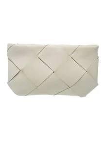 Intrecciato The Pouch