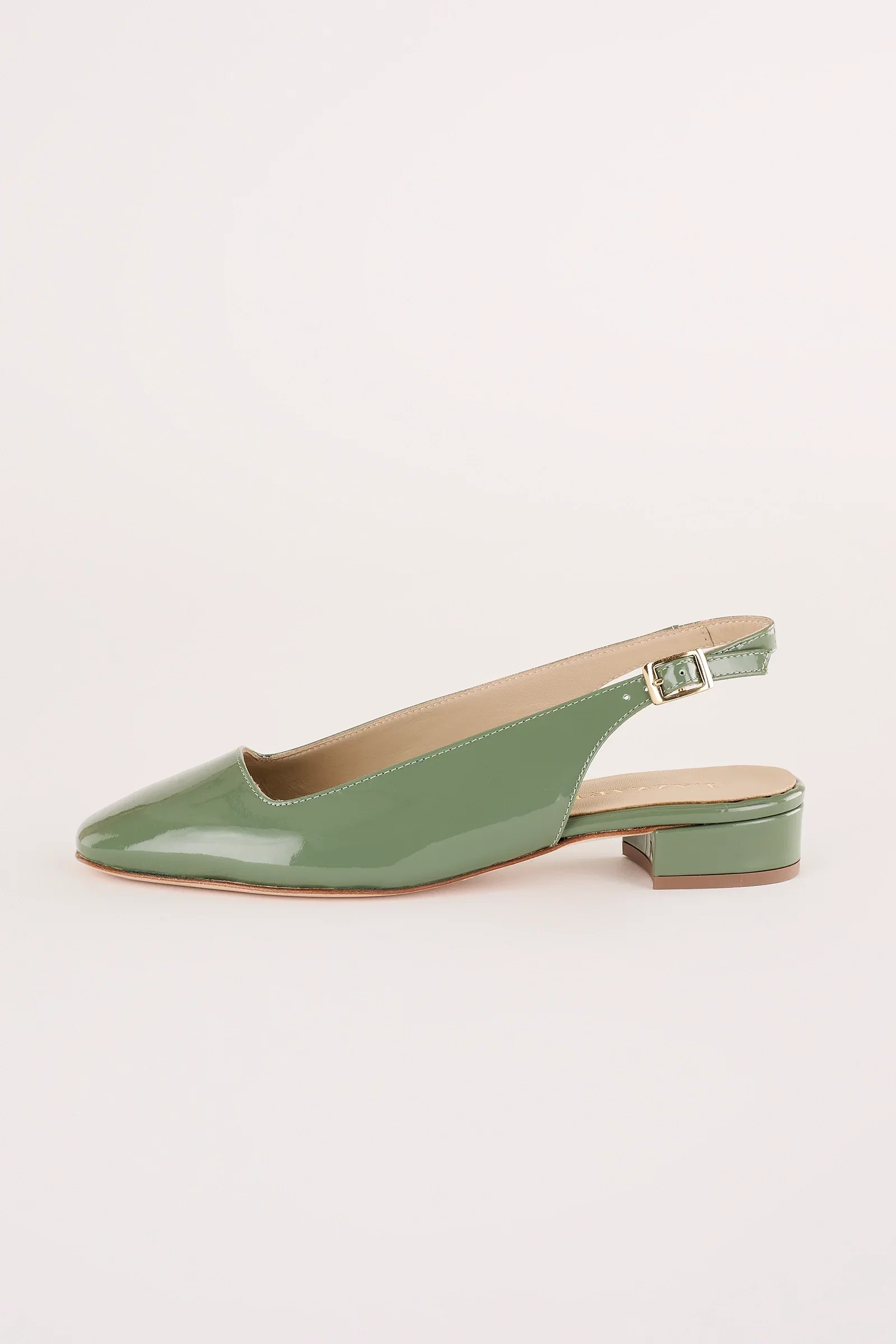 Image of Slingback con scollo quadrato