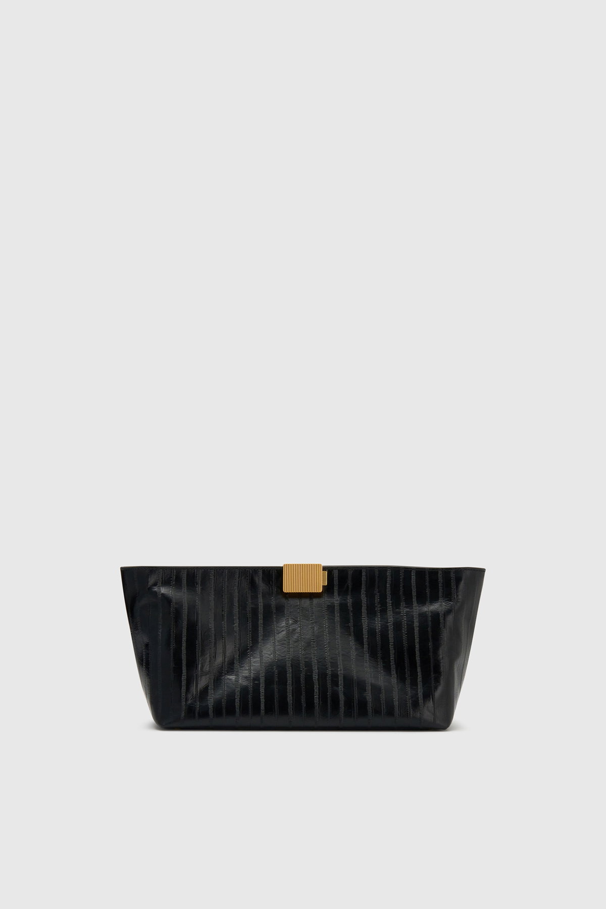 Poppy Eel Clutch Black