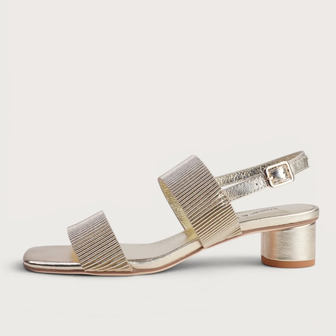 Hatsee in Soft Gold