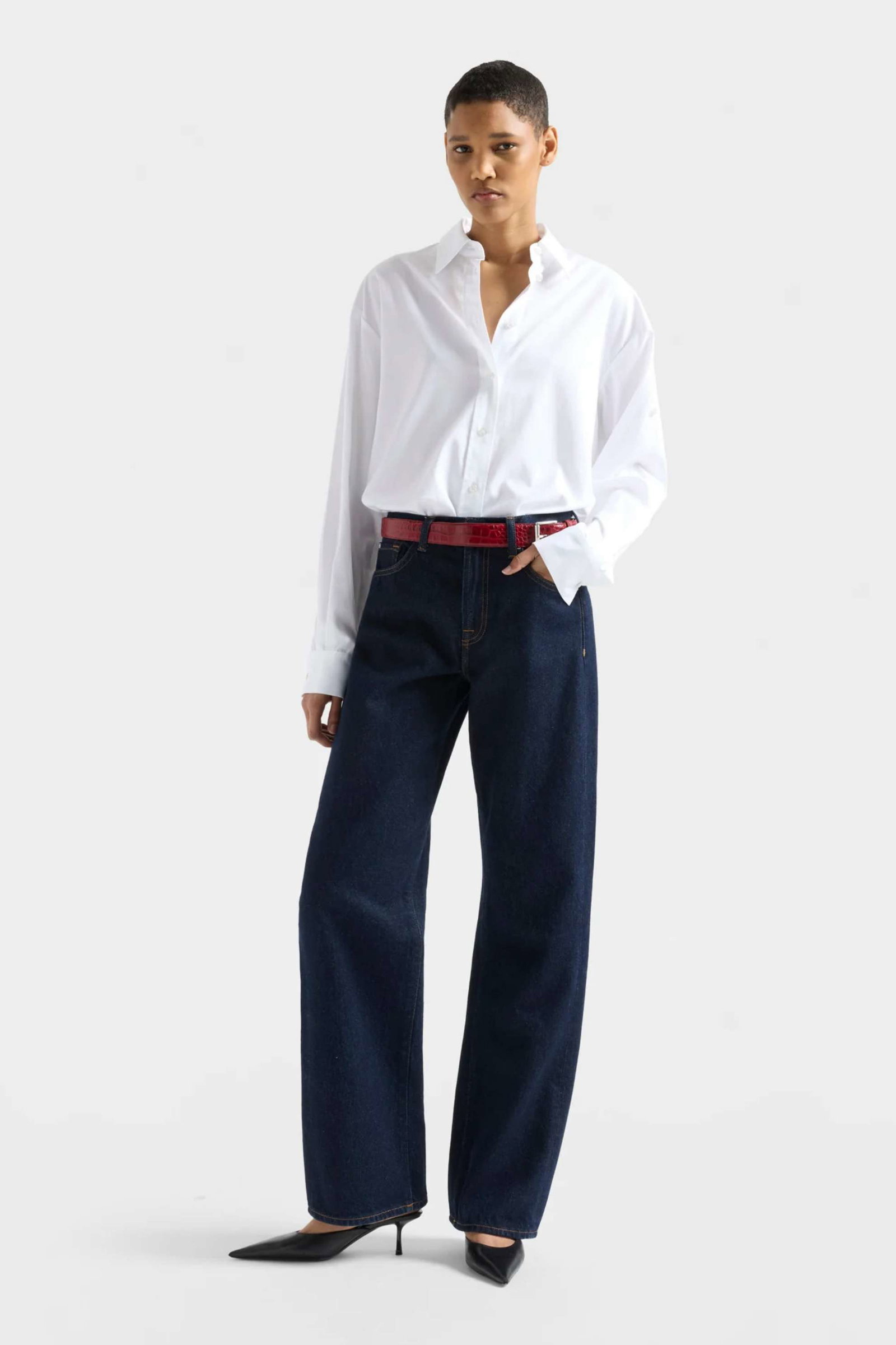 Shop Transitional Outfitting