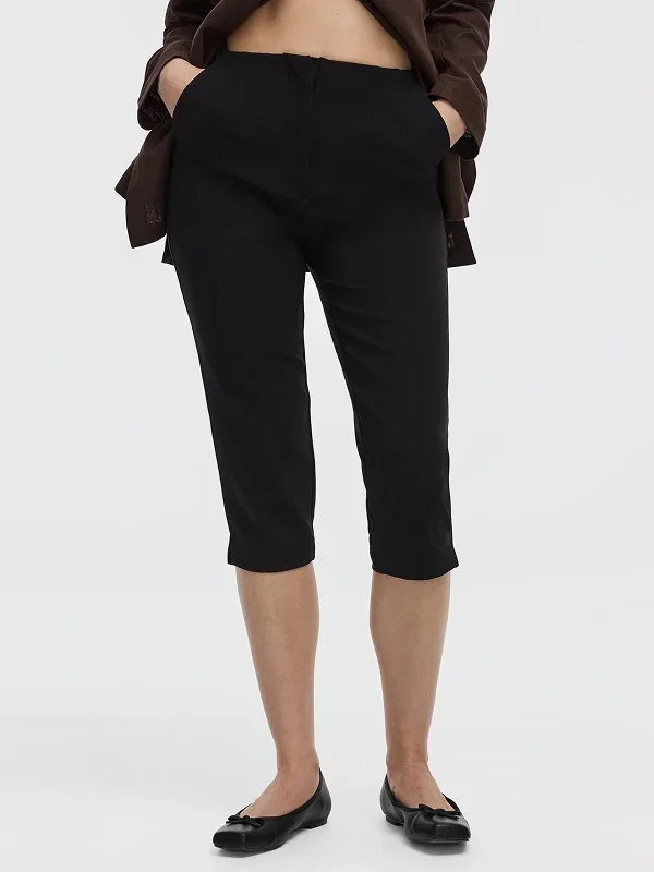 clothing-bottoms-capris-cropped