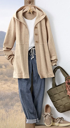 Weekend<br>Looks</br>