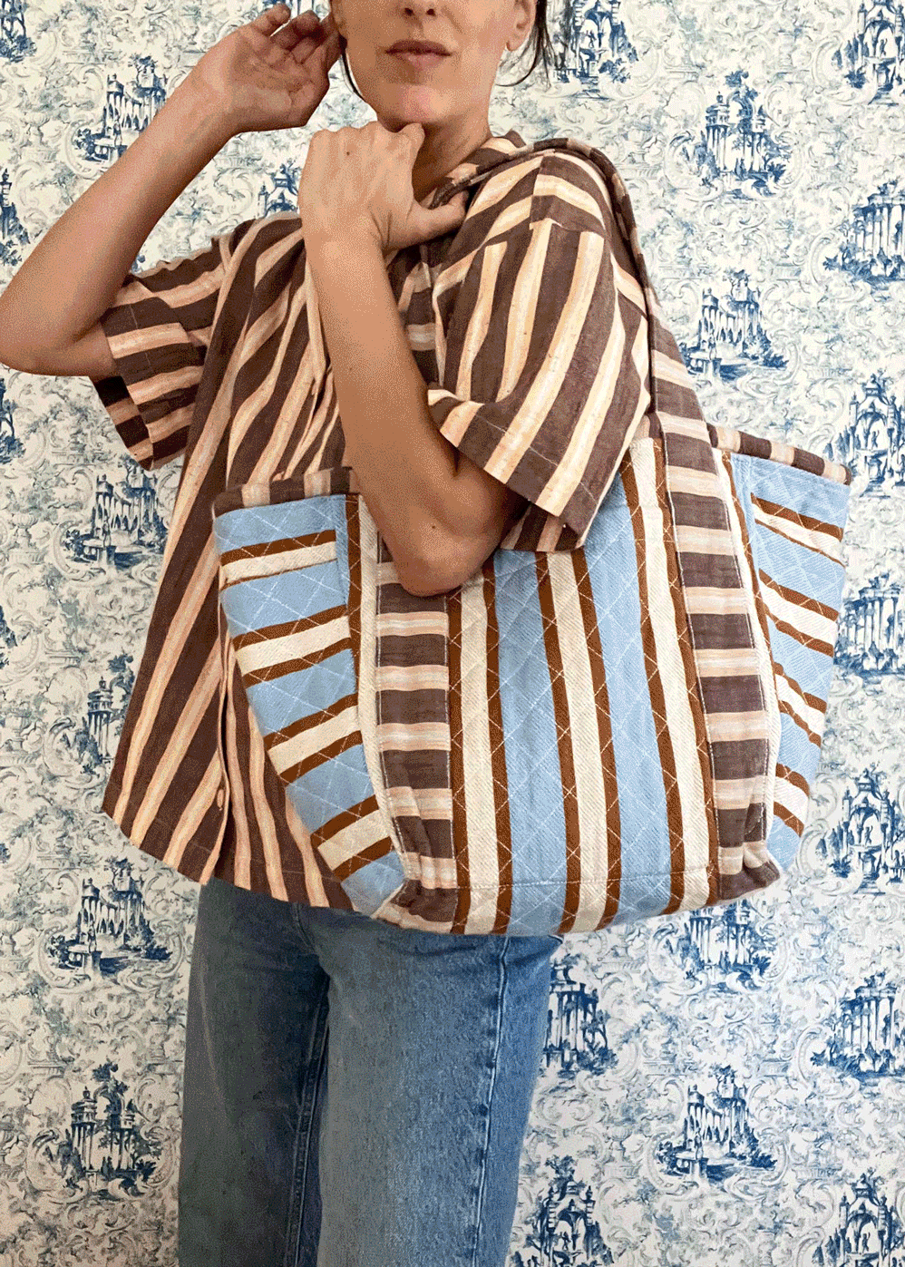 gif of quilted bags