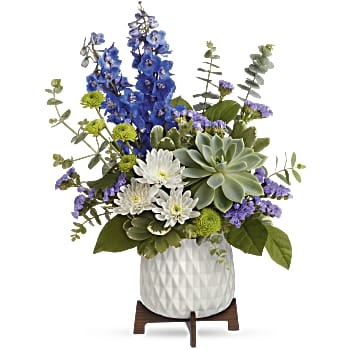 Teleflora's Mod Magnifique Bouquet
