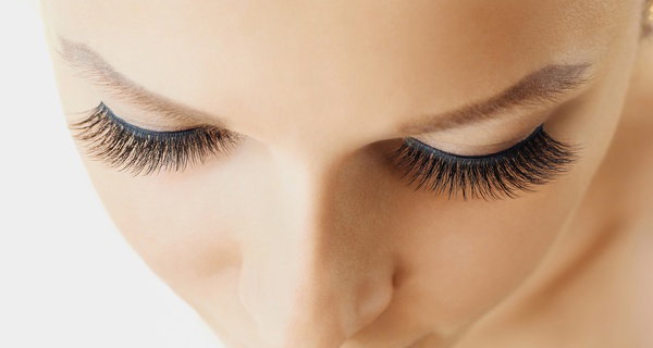 Smooth, Radiant Skin Awaits: 3 Laser Treatments + 1 Clearlift/DYE VL