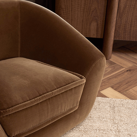 Chantal Swivel Club Chair
