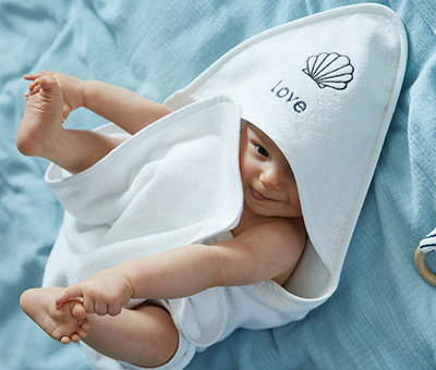 Cape de bain personnalisable et gant de toilette - blanc