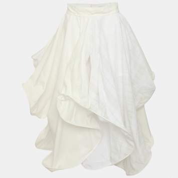 White Poplin and Satin Spiral 
