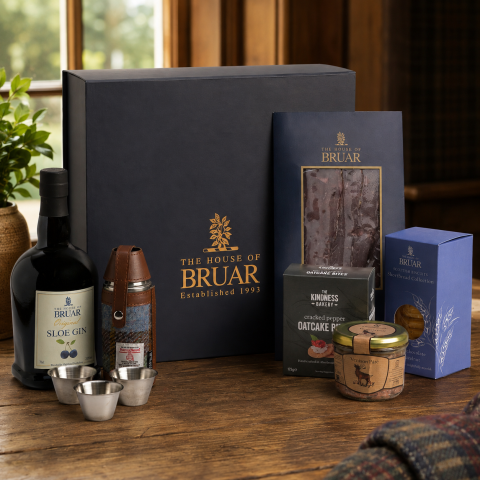 HAMPERS & GIFT BOXES