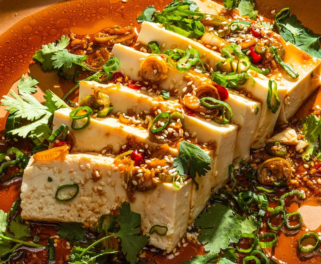Spicy Cold Tofu (Liángbàn Dòufǔ) 