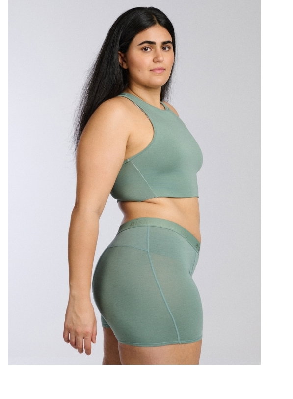 SHOP BOOST BOXER