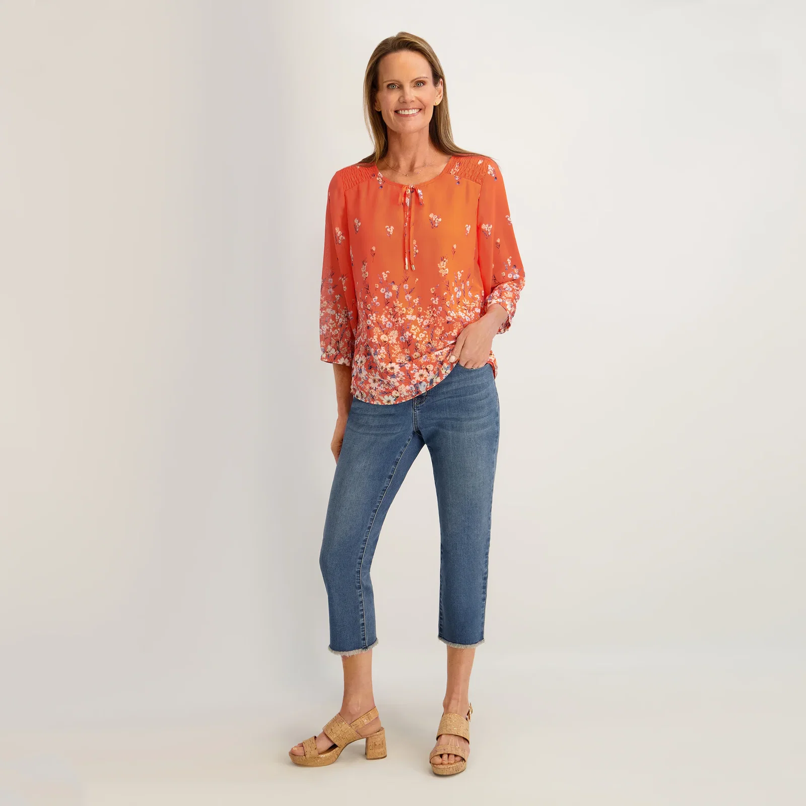 Image of Westport Signature Fray Hem Capri in Dark Wash