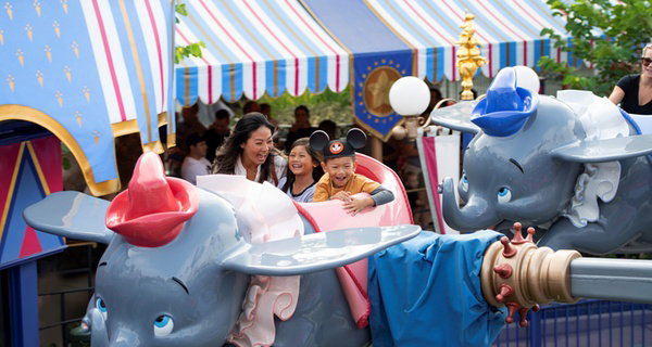 Disneyland® Resort Ticket Deals - Kid's Summer Ticket As Low As $49 Per Day!