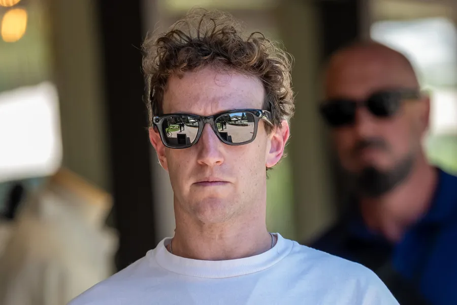 Mark Zuckerberg’s Superyacht Booed Over Failing to Help Stranded Boat