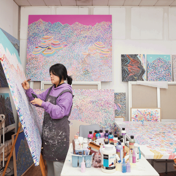 Artist Hanji Park 